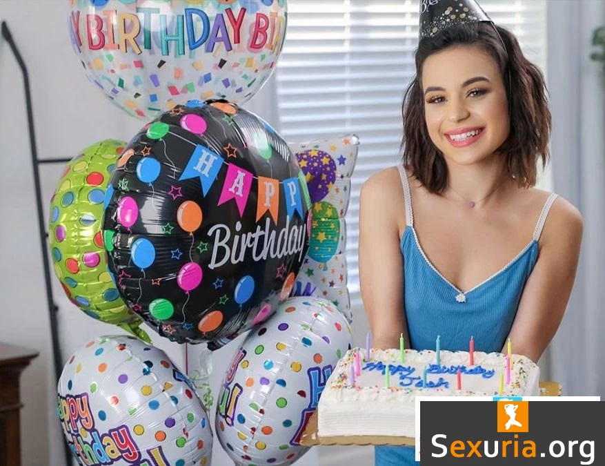 Aria Valencia - Free Porn Video feat Aria Valencia FullHD 1080p