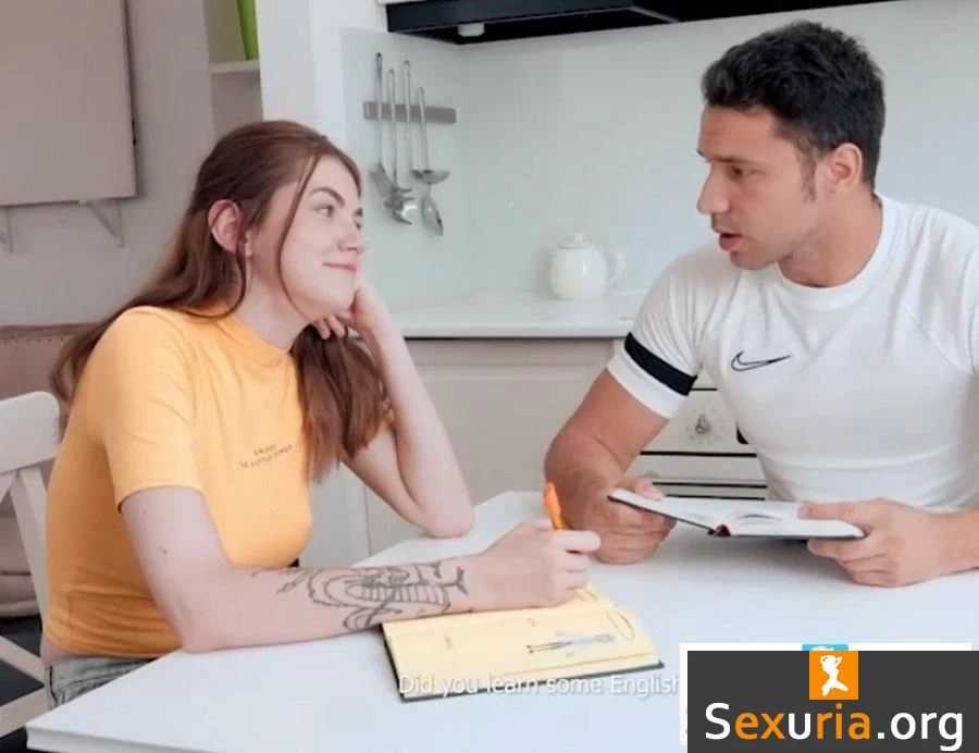 Viki Ray - Hard Working Cutie Shows Her Boobs