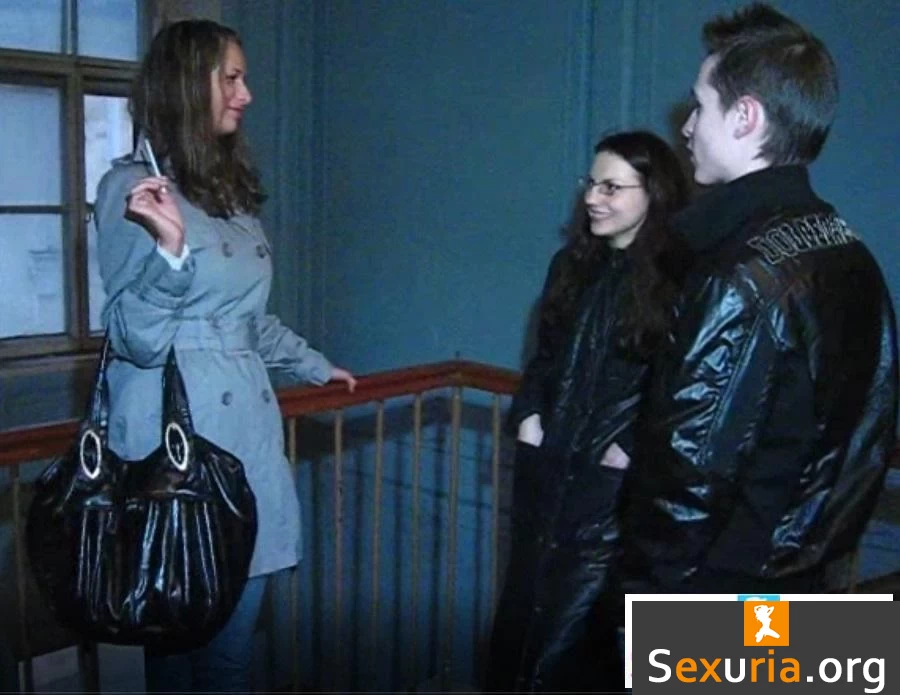 Amateur - Couple Invited a Friend for a Threesome Sex