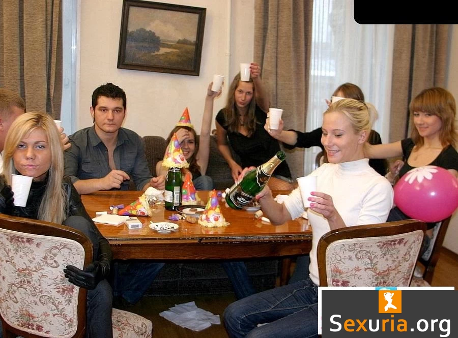 Unknown - Student Vip Sex Party