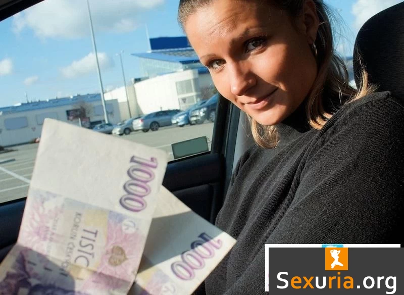 Holly - Get Fuck For Money