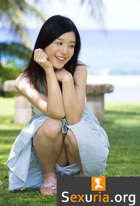 Graphis Iori Kogawa - Overwhelming Beauty + Video