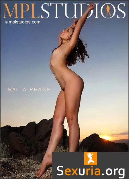 MPL-Studios Elena Generi - Eat A Peach