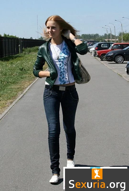 Amateur - Pickup And Fuck Shy Russian Girl SD 576p