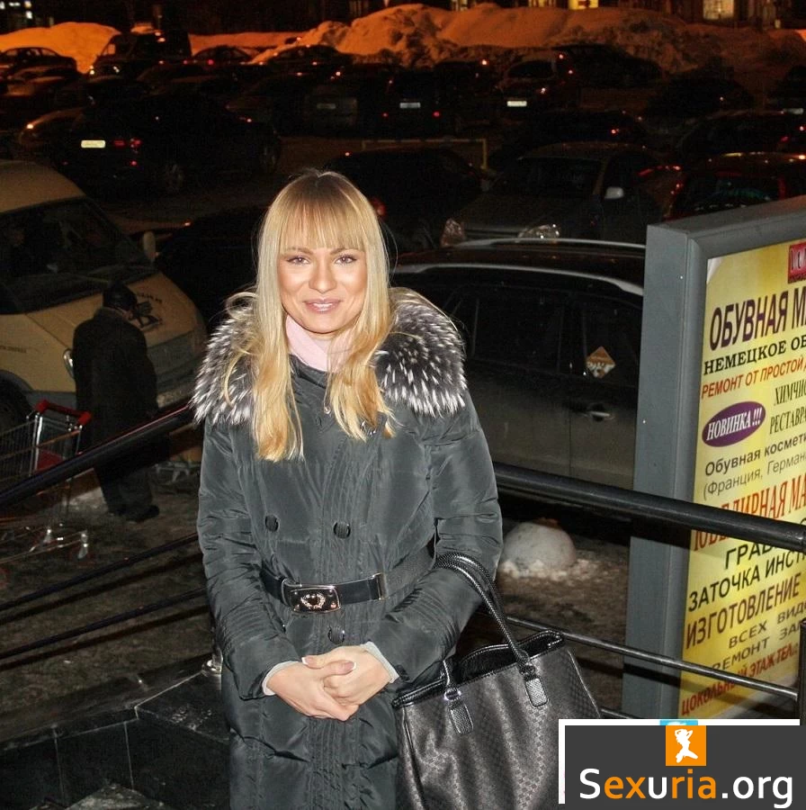 Karina - Hot Girl Pickup HD 720p