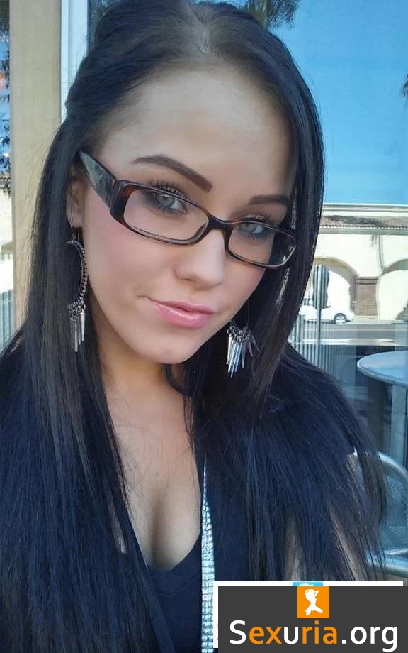 Megan Rain - Amateur Girlfriend Anal HD 720p