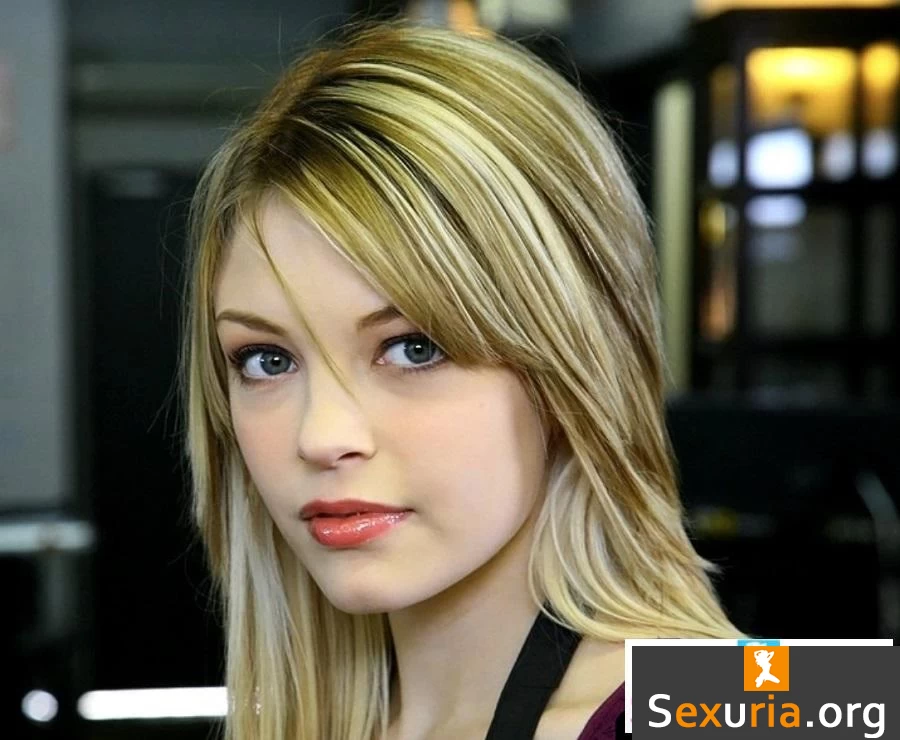 Sammie Rhodes, Bree Daniels, Georgia Jones - Royal Treatment FullHD 1080p