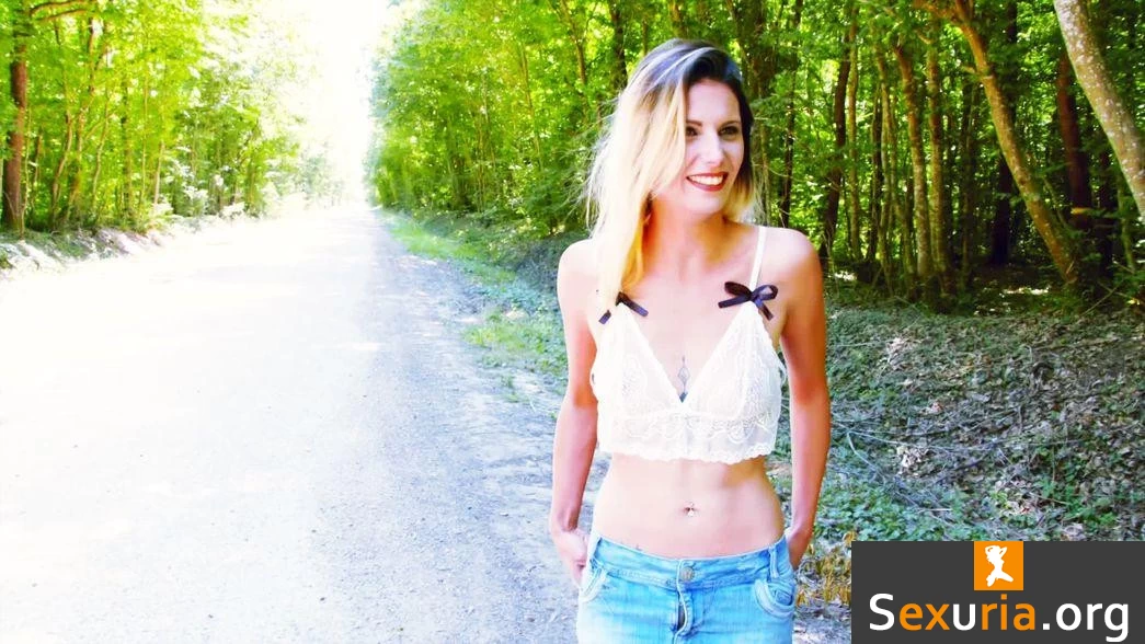 Jacquie Et Michel TV - Lucille - 30, is turning 30 with J&M! 1080p