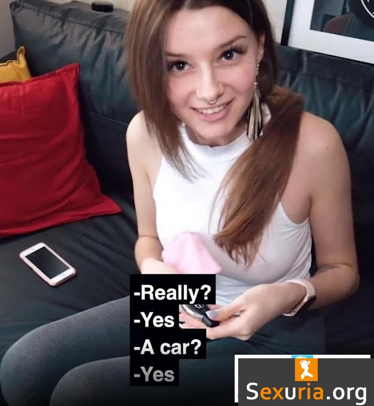 Julie Jess - Step Sister Gets a Big Present for her Birthday FullHD 1080p