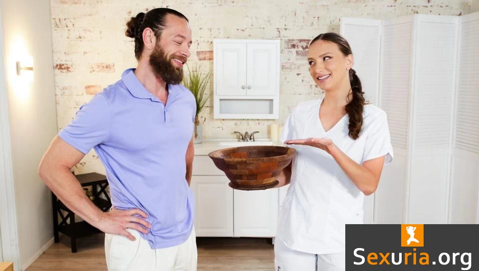 Nuru Massage - Izzy Lush - A Nuru Market 2160p