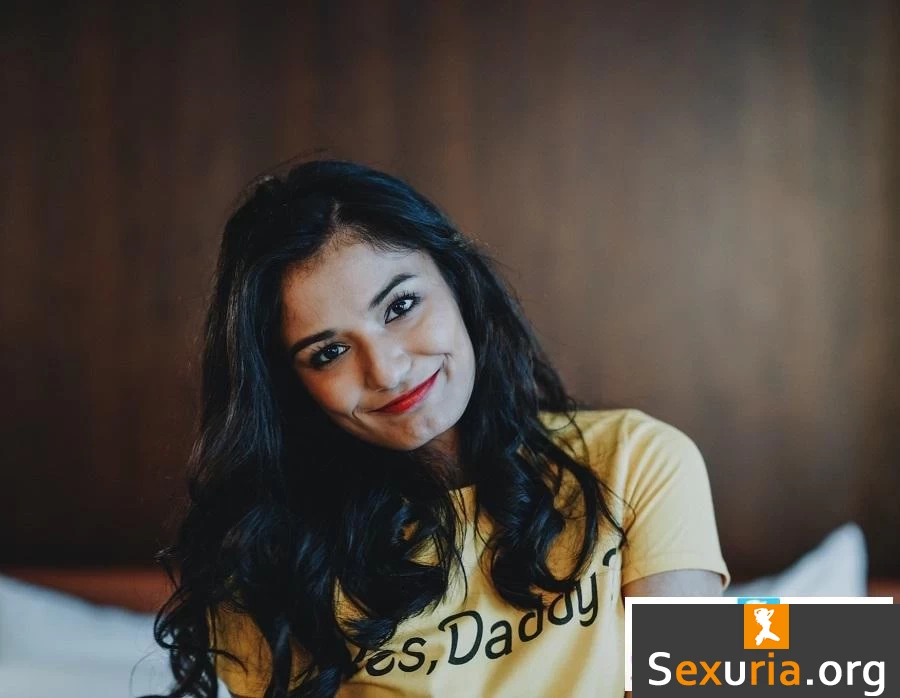 Viva Athena - Athena's 1st Gangbang HD 720p