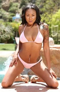 Diamond Monrow - Pack