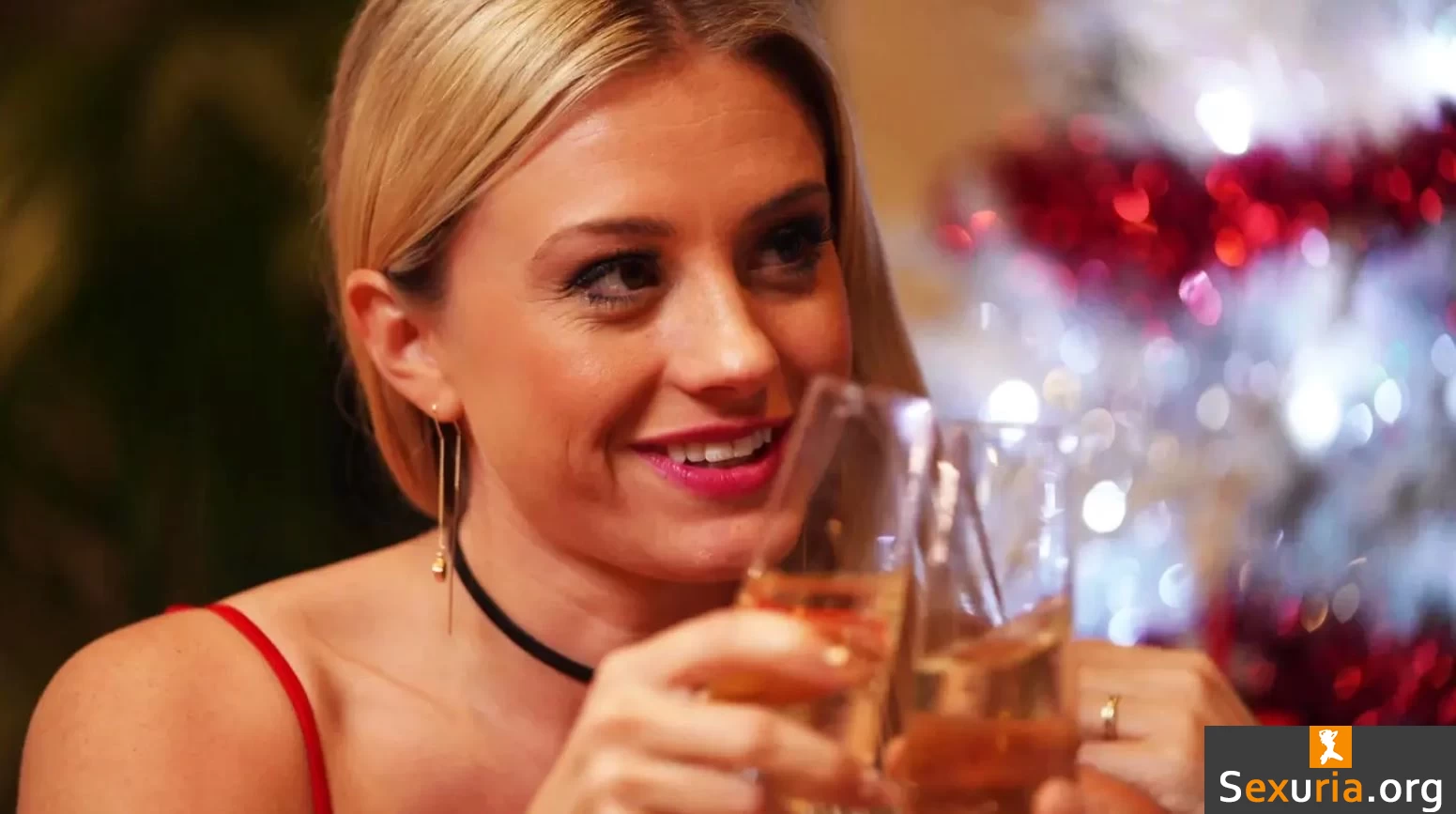 Jacquie Et Michel TV - Ariana & Alice