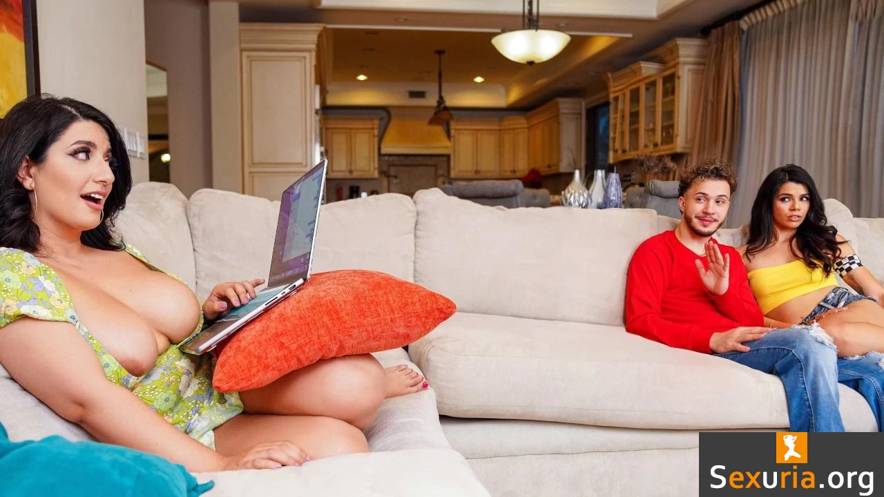 Brazzers Exxtra - Sarah Arabic - My GF’s Roomie is a Total Thirst Trap! SD/1080p