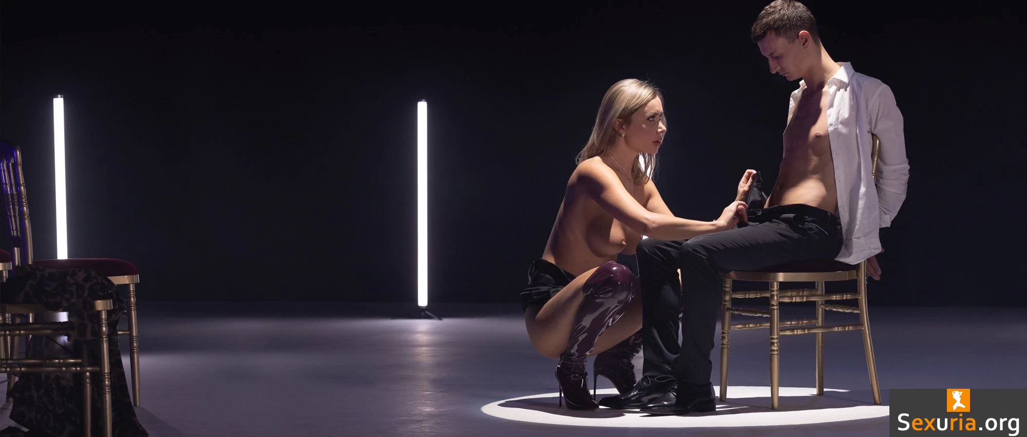 Frolic Me - Venera Maxima [720p]