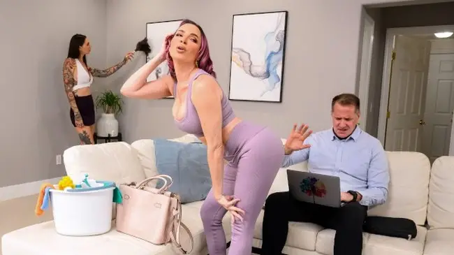 Dana DeArmond, Max Fills - MILF Ass-king For It 720p