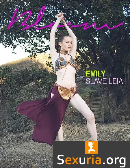 TheEmilyBloom Emily Bloom - Slave Leia