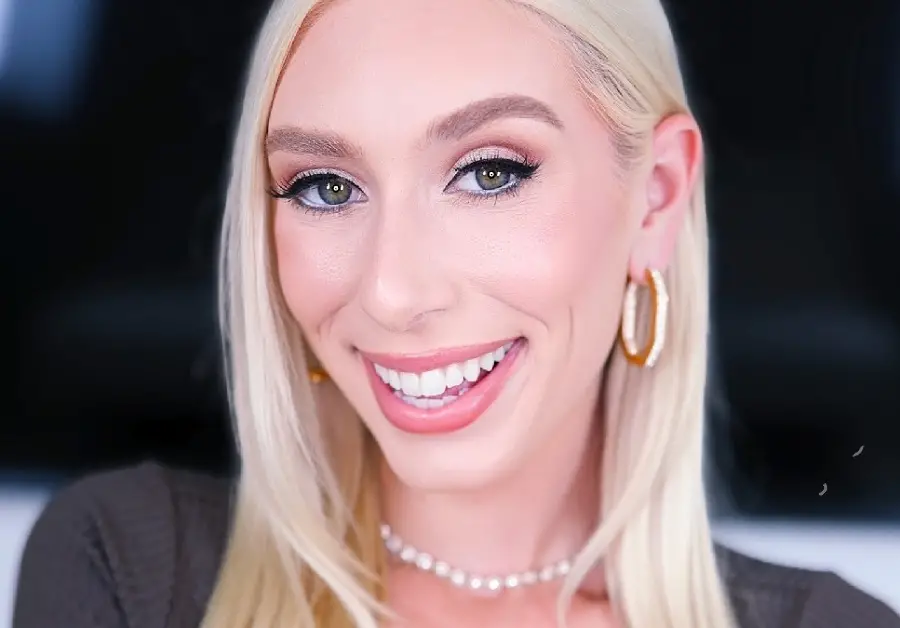 Kay Lovely - Stunning Blonde Sucks Cock, Gets Fucked and Swallows Cum FullHD 1080p