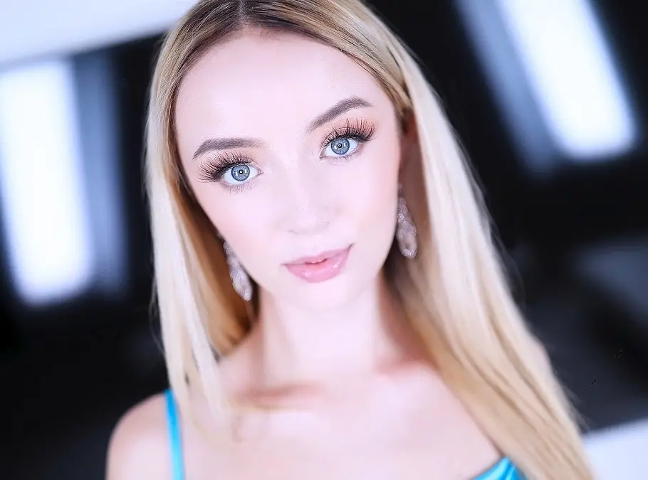 Maria Kazi - Amateur Allure Introduces Maria Kazi Giving Head, Getting Fucked and Swallowing Sperm FullHD 1080p