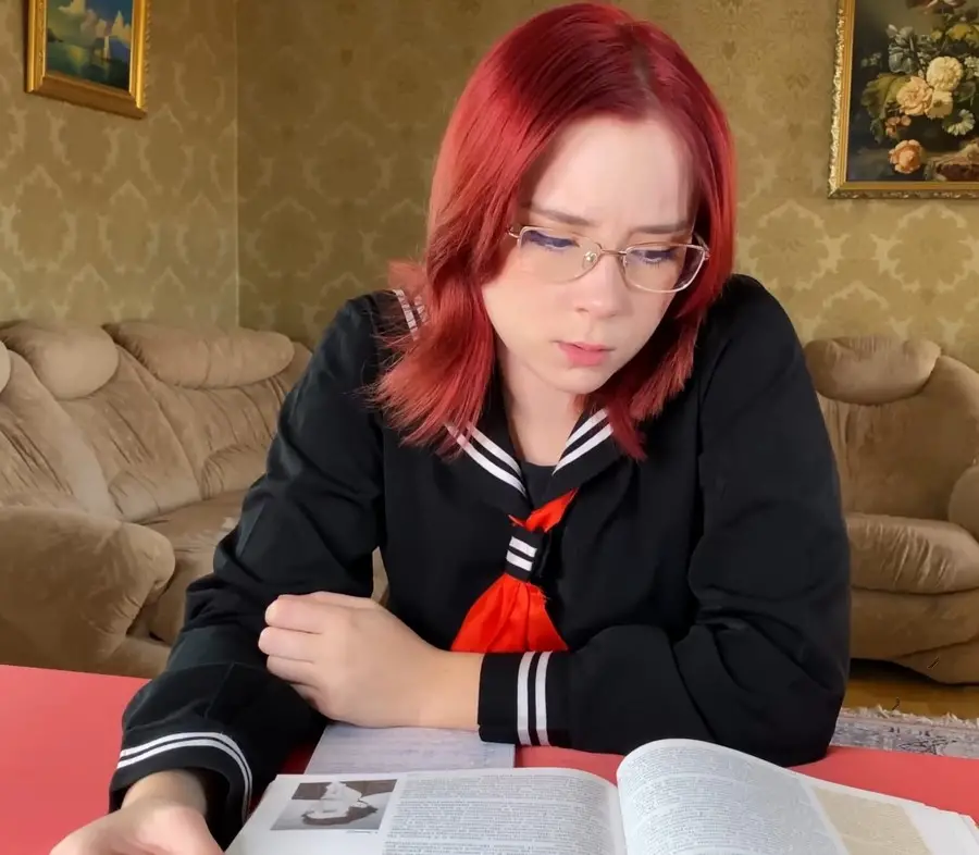 Sweety Fox - Schoolgirl Deepthroat And Hardcore Sex UltraHD/4K 2160p