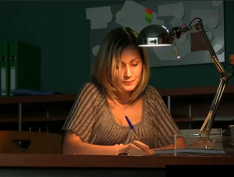 Blanka Grain - Public Agent FullHD 1080p