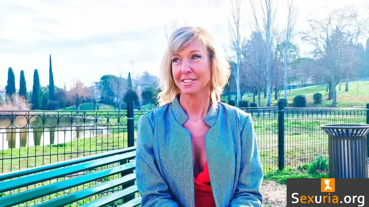 Jacquie Et Michel TV - Emmy Kristen [1080p]