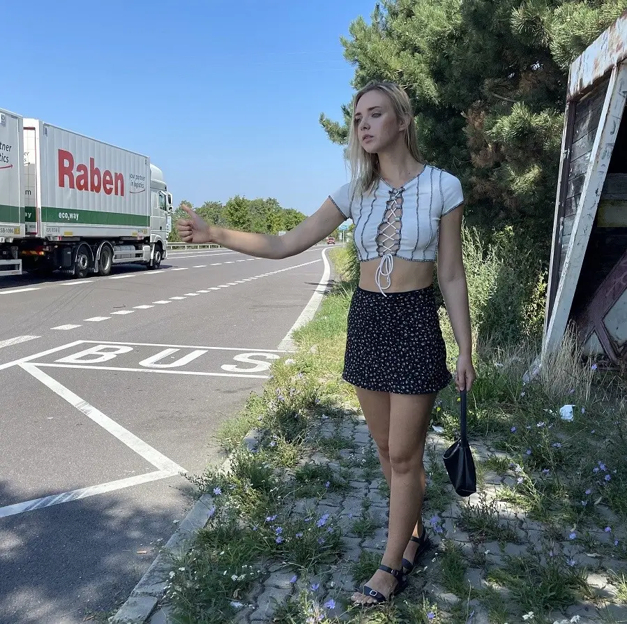 Oxana Chic - Streetfuck Sugar Daddy FullHD 1080p