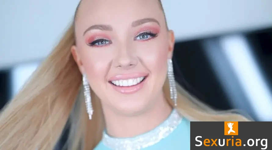 Amateur Allure - Paisley Porter [1080p]