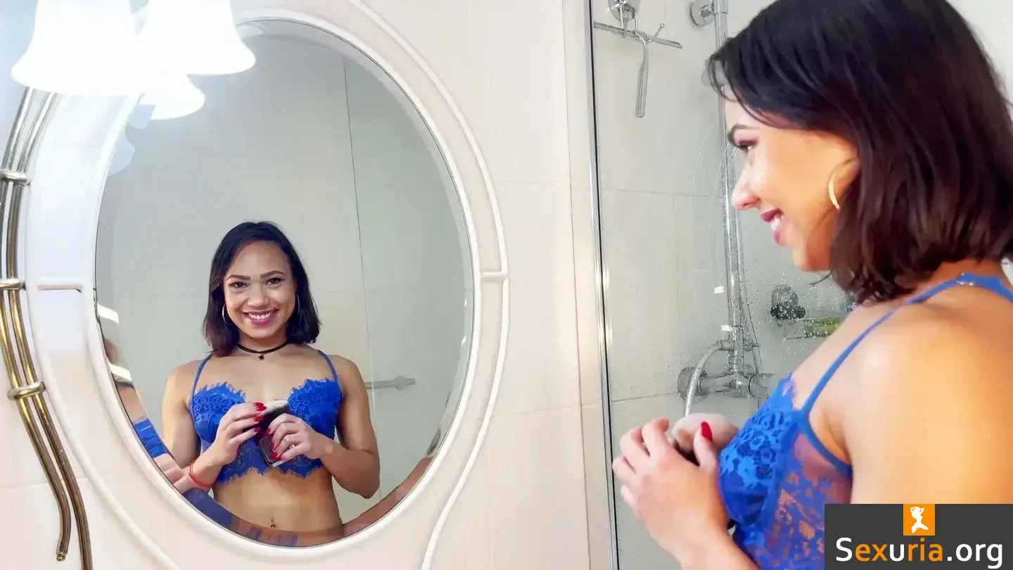 Jacquie Et Michel TV - Christina [1080p]