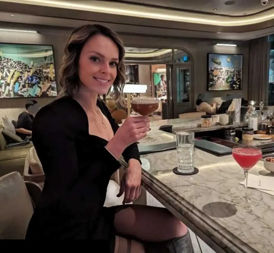 Serenity Cox - Date Night FullHD 1080p