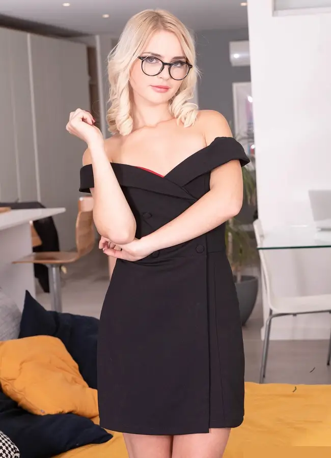 Lika Star - Horny Nurse FullHD 1080p