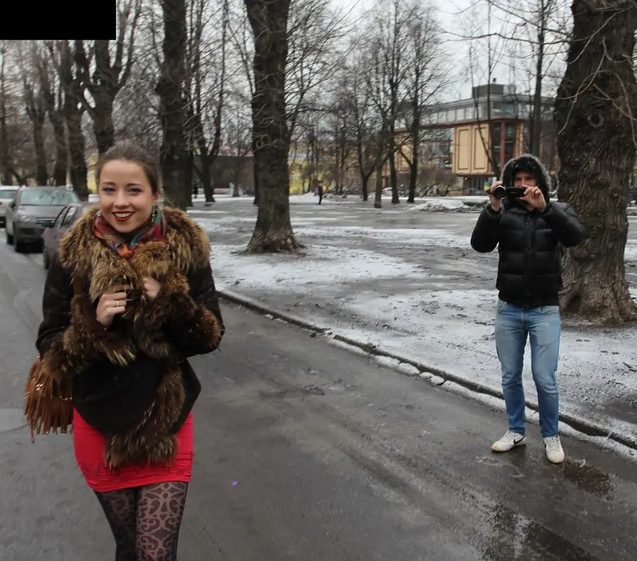 Stephany - Married Girl Gives Head In A Sauna HD 720p