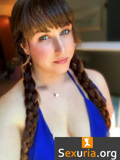 [ManyVids.com] Princess Leia Collecton - MegaPack » Sexuria Download Porn Release for Free