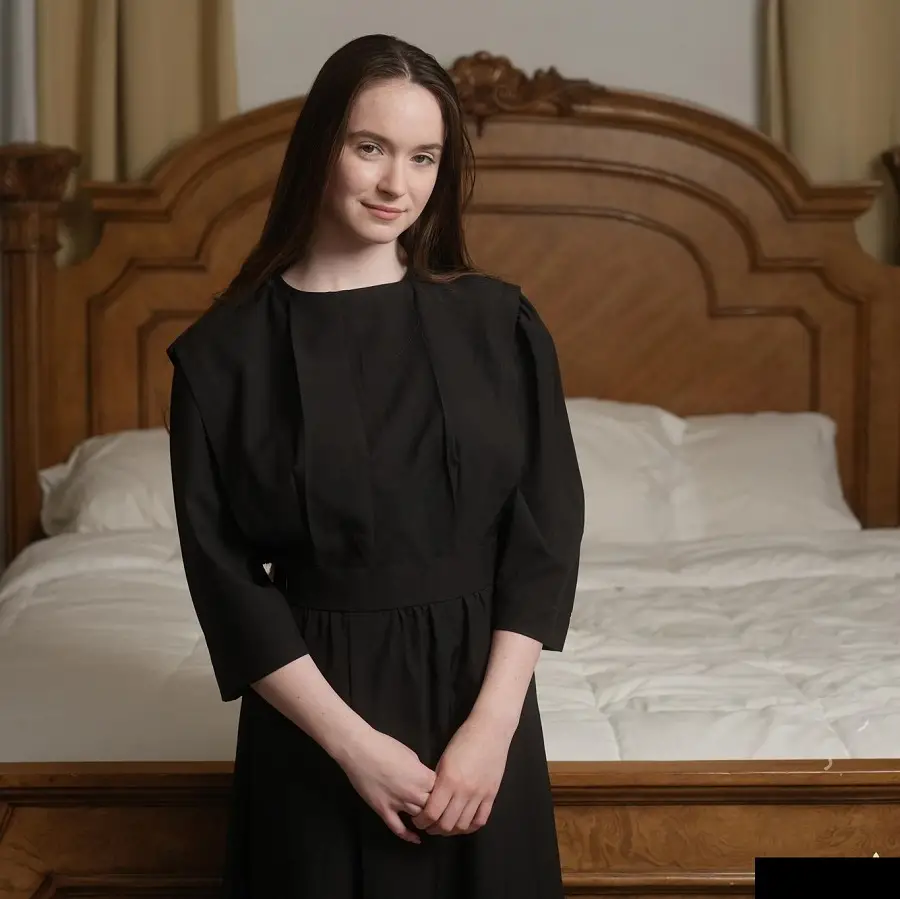 Hazel Moore - Bad Manners UltraHD/4K 2160p