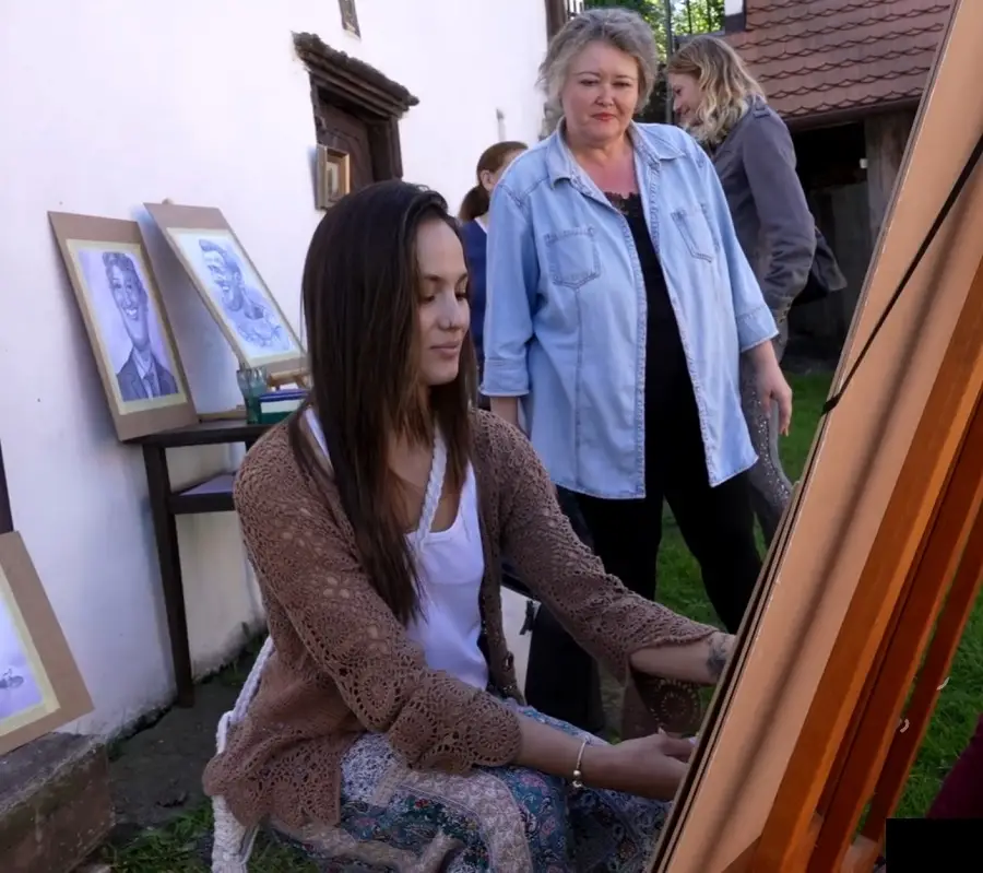 Lucy Mendez - Cum Covered Artist FullHD 1080p