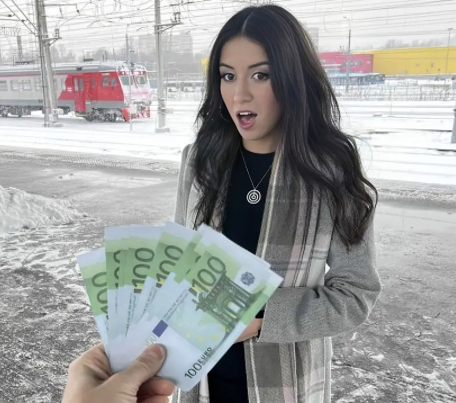 Katty West - Beauty Fucks On The Train For Money FullHD 1080p