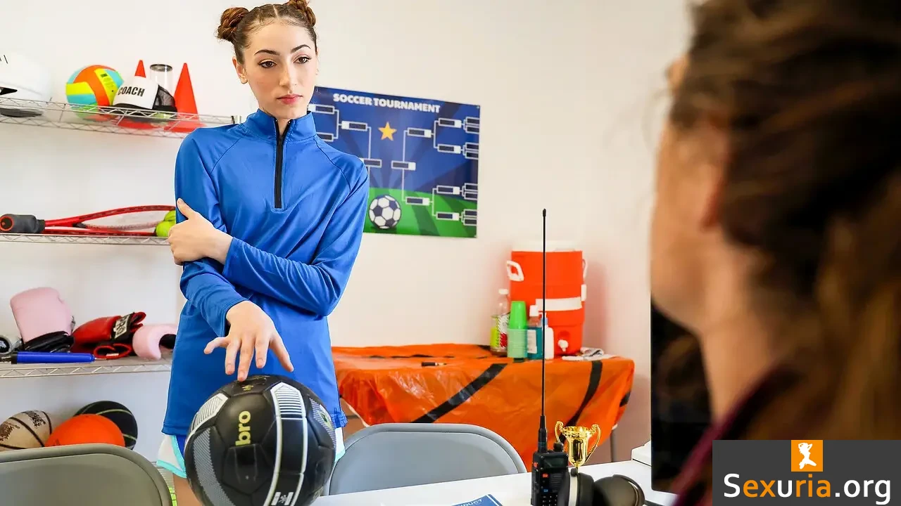 Caught My Coach - Tiana Blow [1080p]