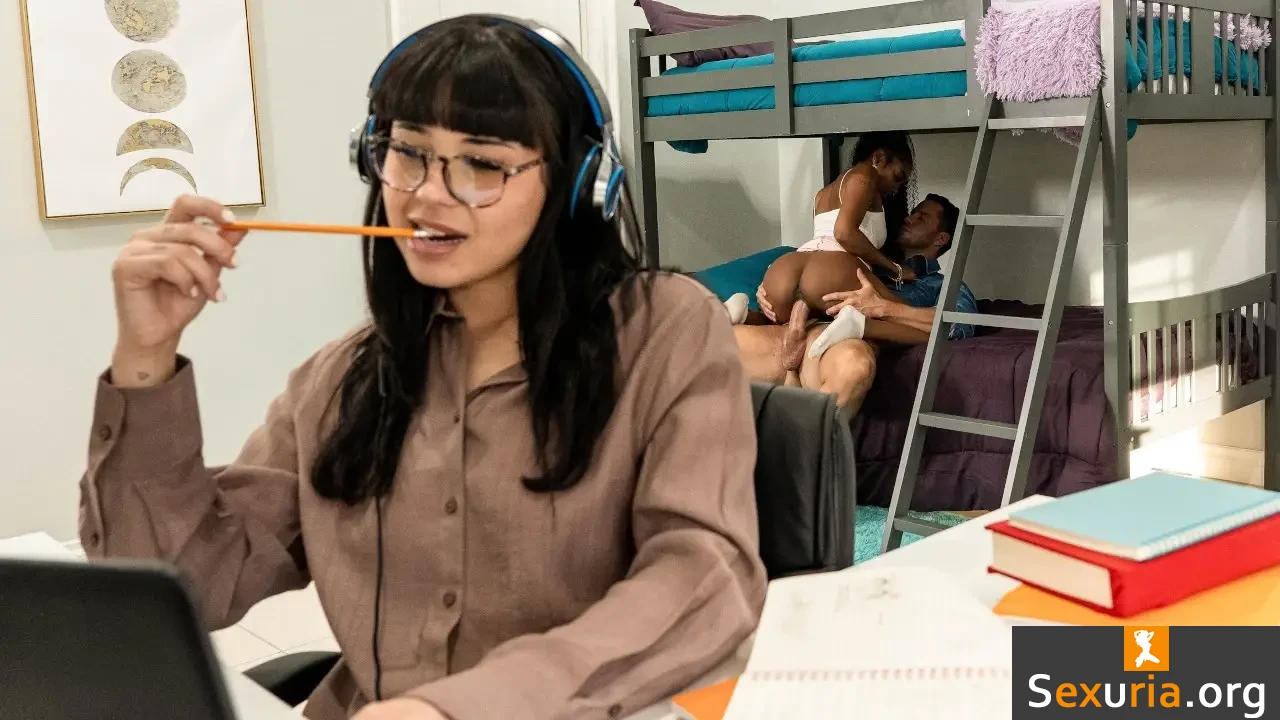 Crazy College GFs - Destiny Mira [1080p/SD]