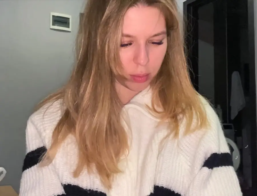 Milfetta - From Ass Right To Mouth With Own Step Sister UltraHD/4K 2160p