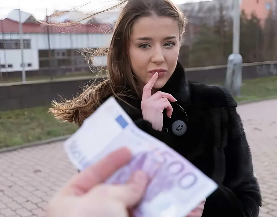 Sybil - Sexy Minx Hot Mouth Filled With Cum FullHD 1080p