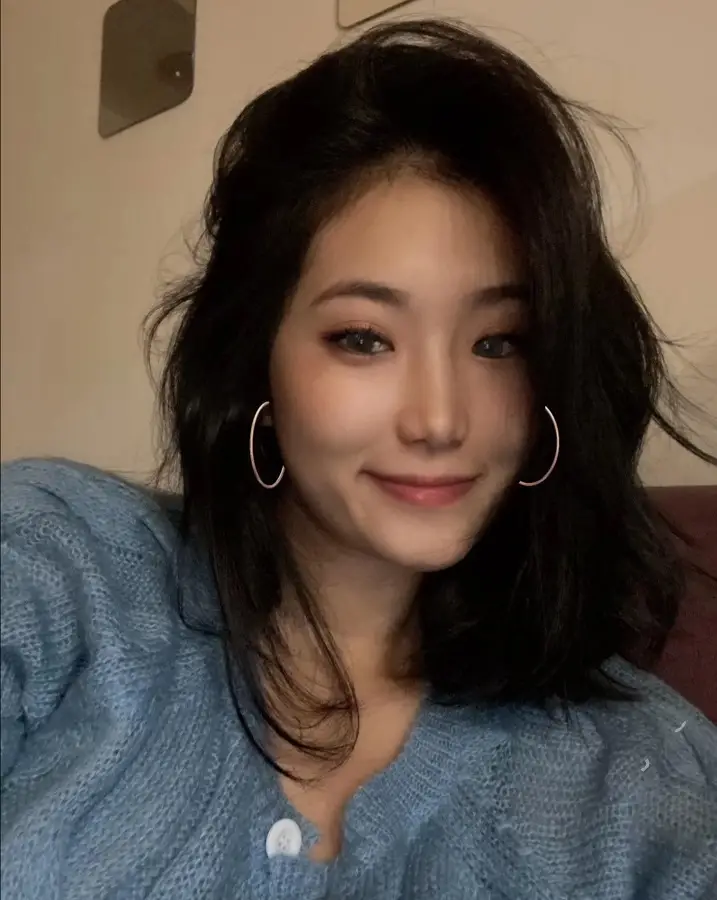 Lonely Meow - Journal Yoga Sex Yoga FullHD 1080p