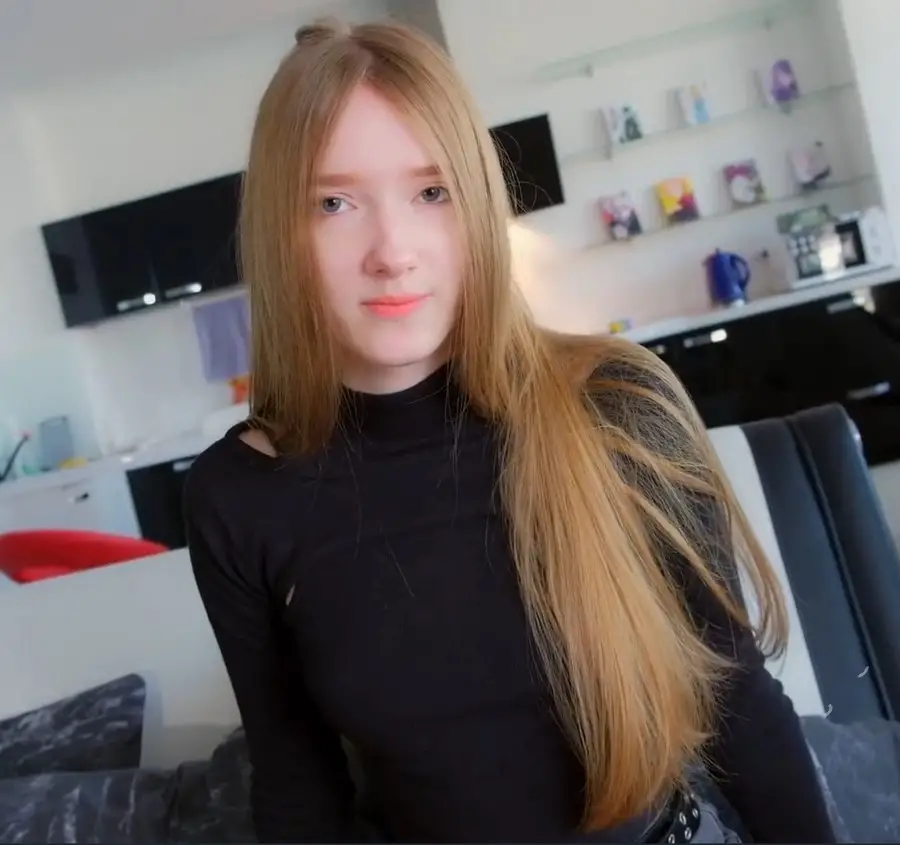 Mysaaat - My Cute Stepsister Paid For The Apartment With Her Pussy FullHD 1080p