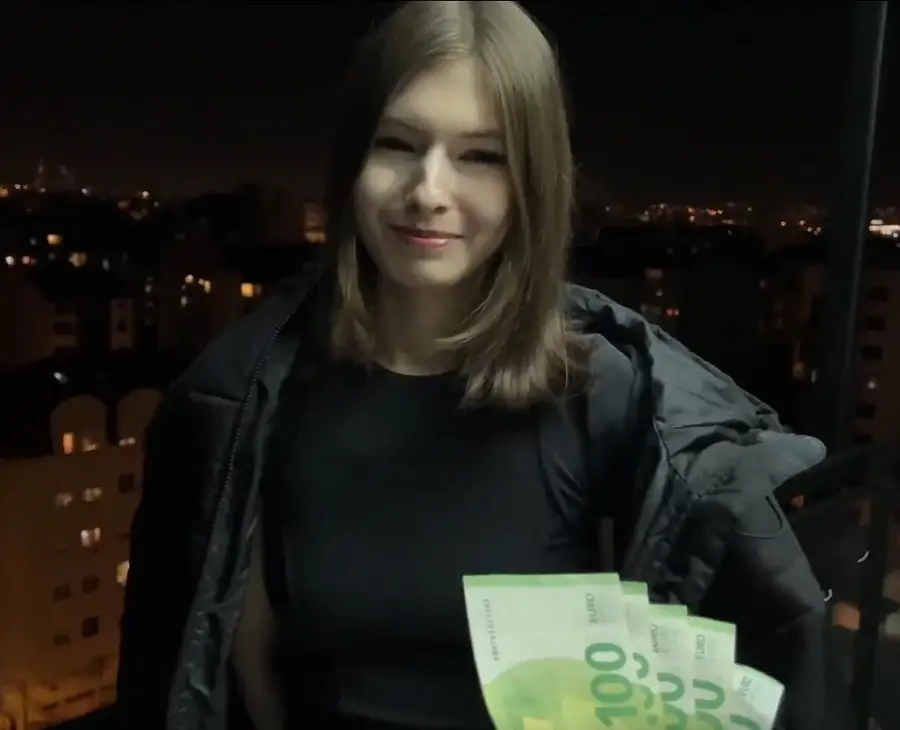 Cutie Kim - Bought Sex With An 18-Year-Old Neighbor Girl FullHD 1080p