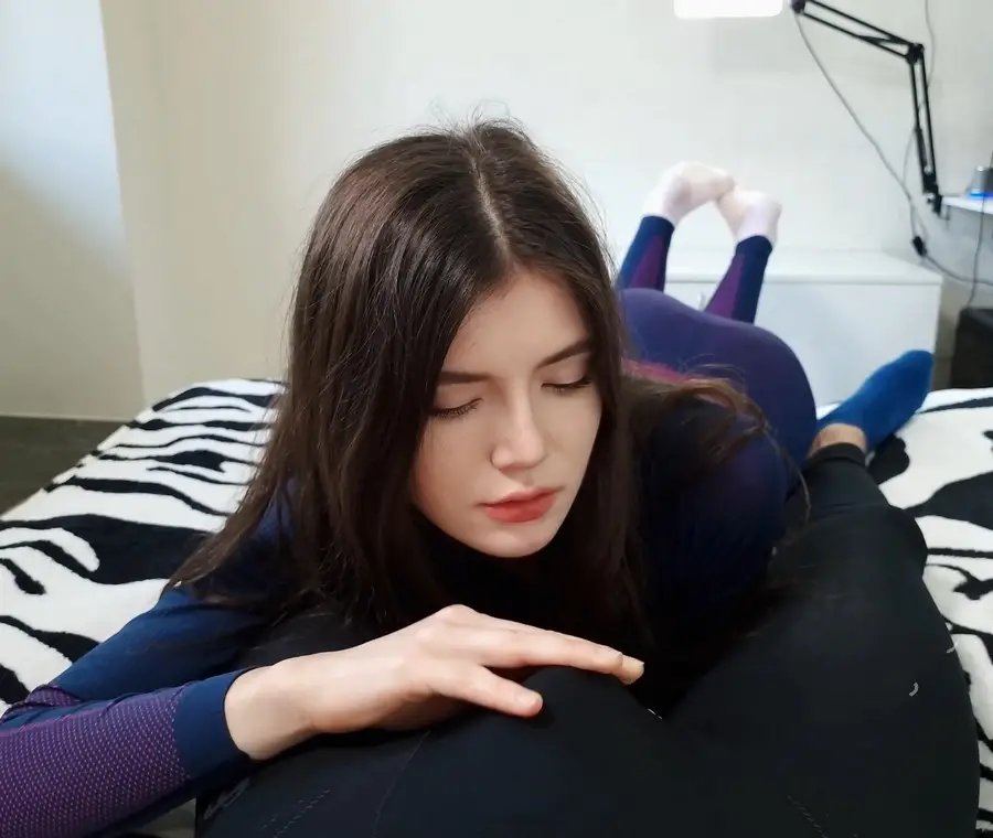 Webtolove - Film Me Stepbro While Your Horny Step Sister Sucks Your Cock UltraHD/4K 2160p