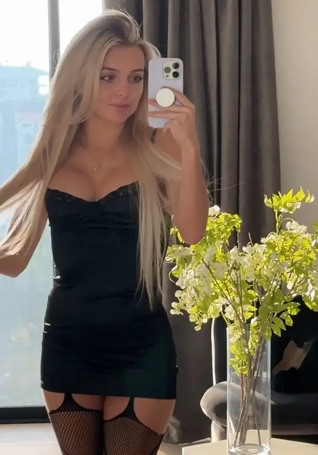 Trippie Bri - I Drained His Balls Twice FullHD 1920p