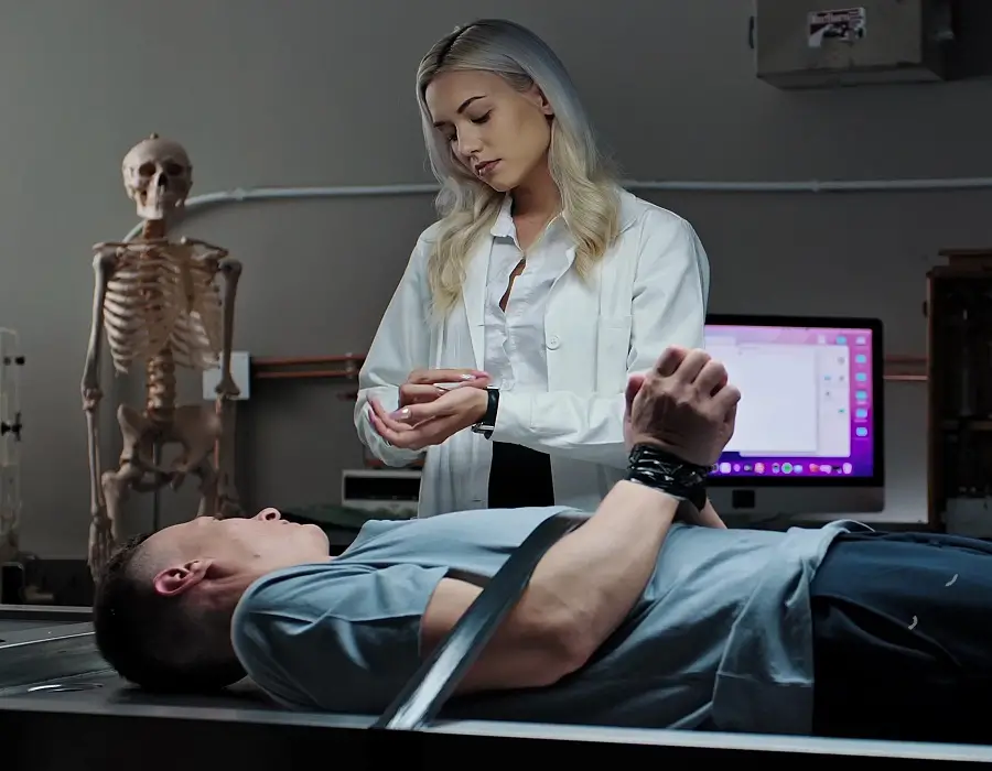 Barbie Brill - The Lab Rat FullHD 1080p