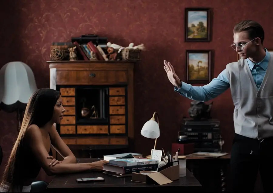 Lia Lin - Tempted Tutor FullHD 1080p