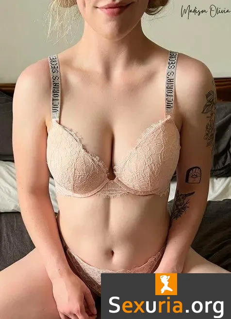 [OnlyFans.com] Madison Olivia Collection - MegaPack