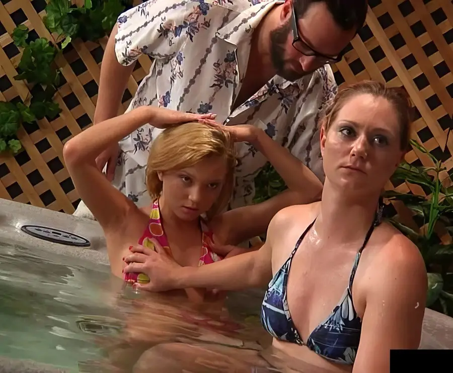 Dakota Skye - Hot Tub Party Timestop FullHD 1080p