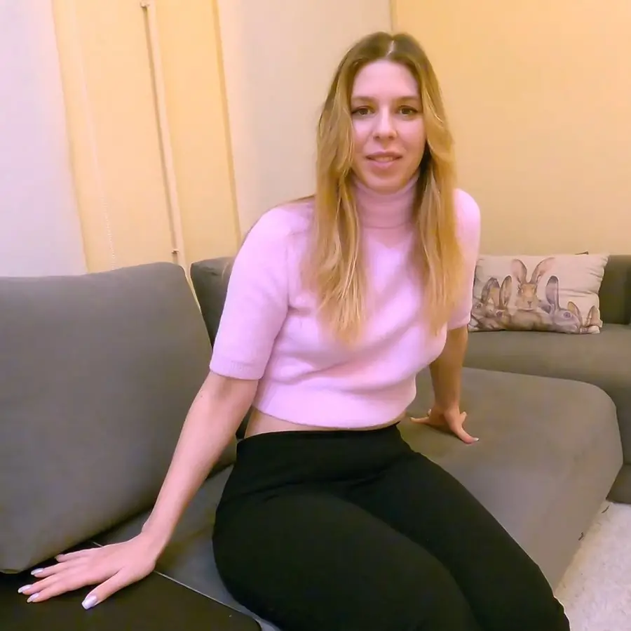 Milfetta - She Begged For Help! Anal Oral Fucking Stepmom FullHD 1080p